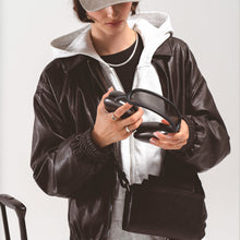 Cargar imagen en el visor de la galería, Leather Case for AirPods Max - The Minimalist 3.0 (Black)-3